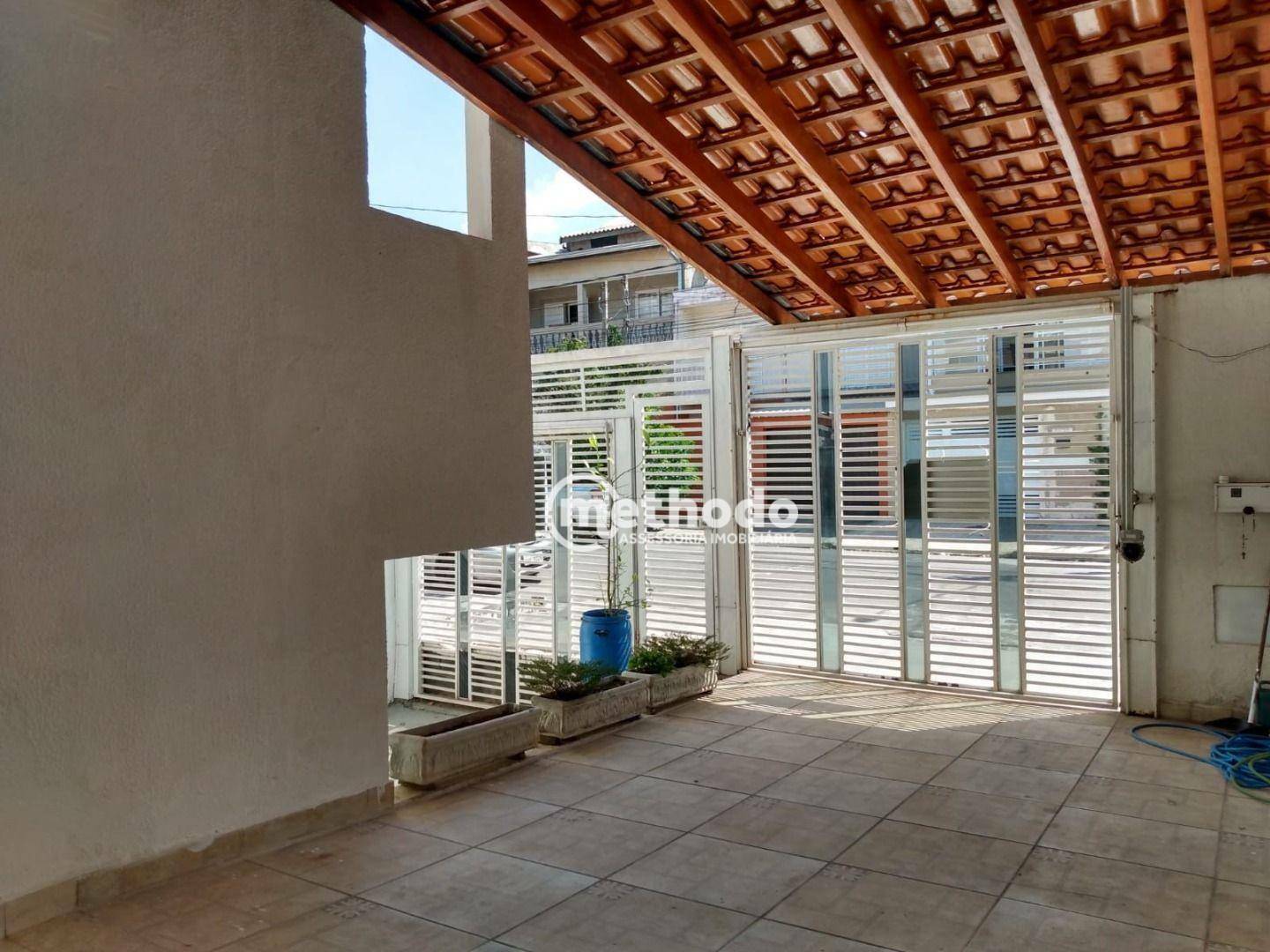 Casa à venda com 3 quartos, 218m² - Foto 20