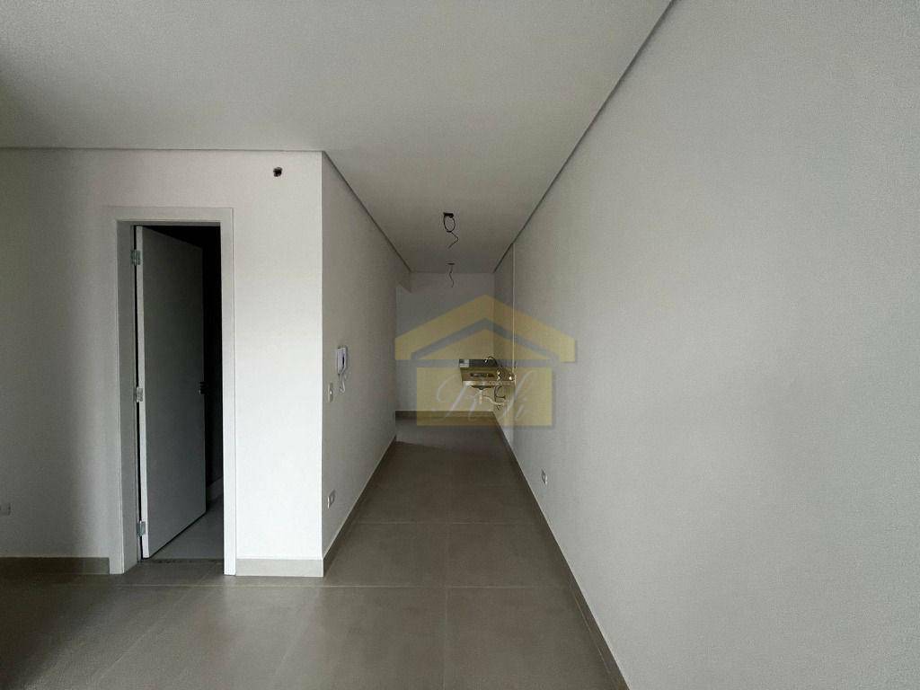 Apartamento à venda com 2 quartos, 43m² - Foto 2