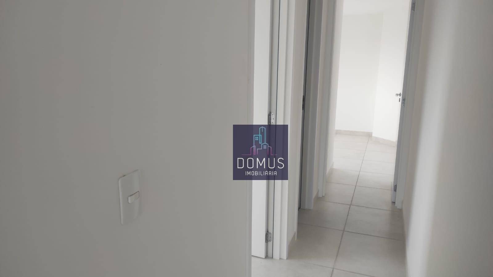 Apartamento à venda com 2 quartos, 66m² - Foto 8