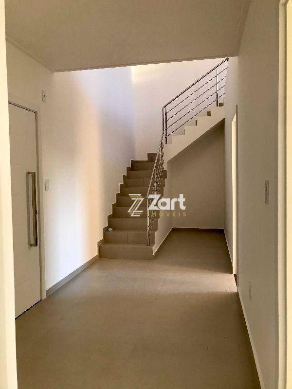 Apartamento à venda com 3 quartos, 146m² - Foto 12