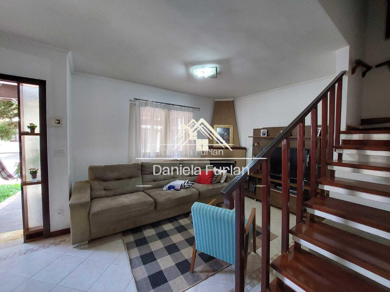 Casa de Condomínio à venda com 3 quartos, 150m² - Foto 2