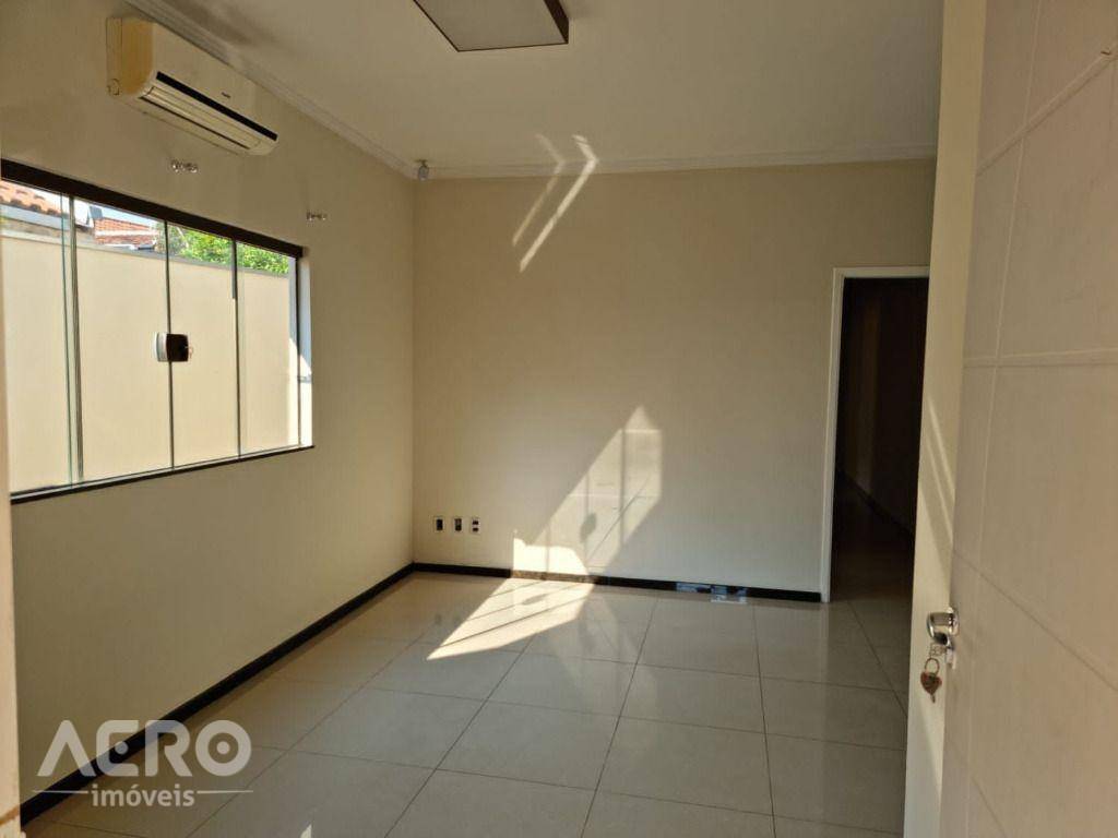 Casa à venda com 3 quartos, 175m² - Foto 9