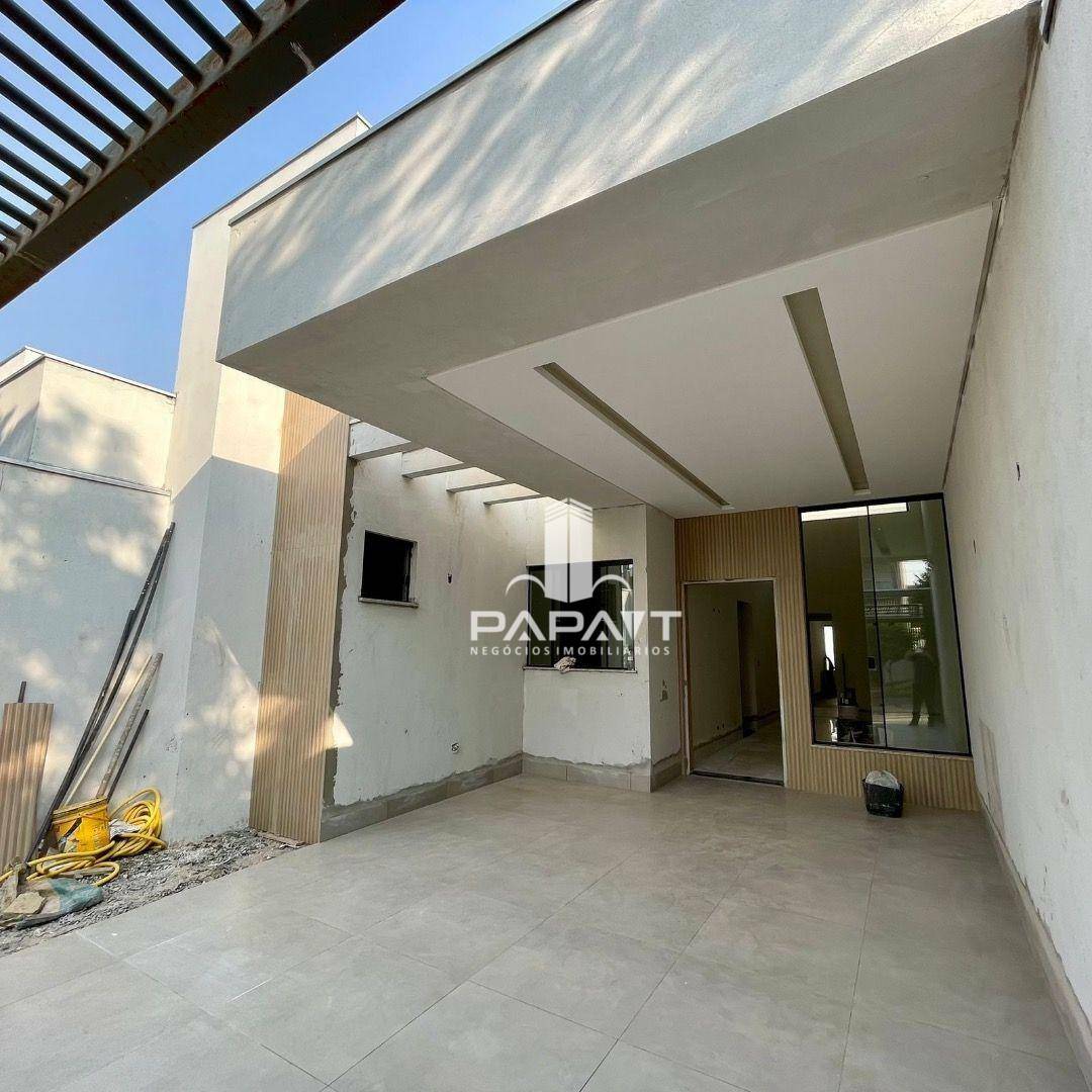 Casa à venda com 3 quartos, 120m² - Foto 1