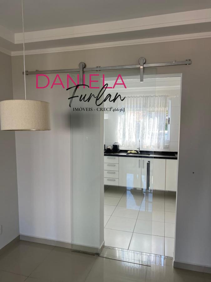 Apartamento à venda com 2 quartos, 63m² - Foto 2