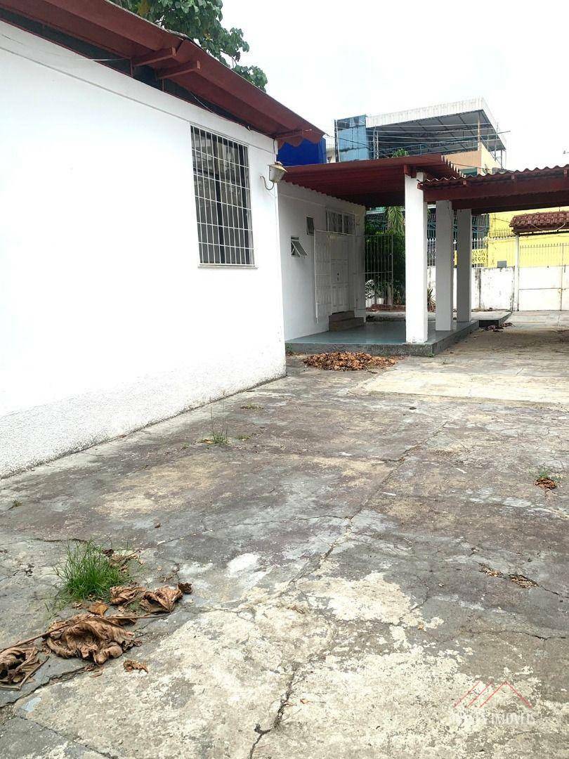 Casa para alugar com 3 quartos, 200m² - Foto 4