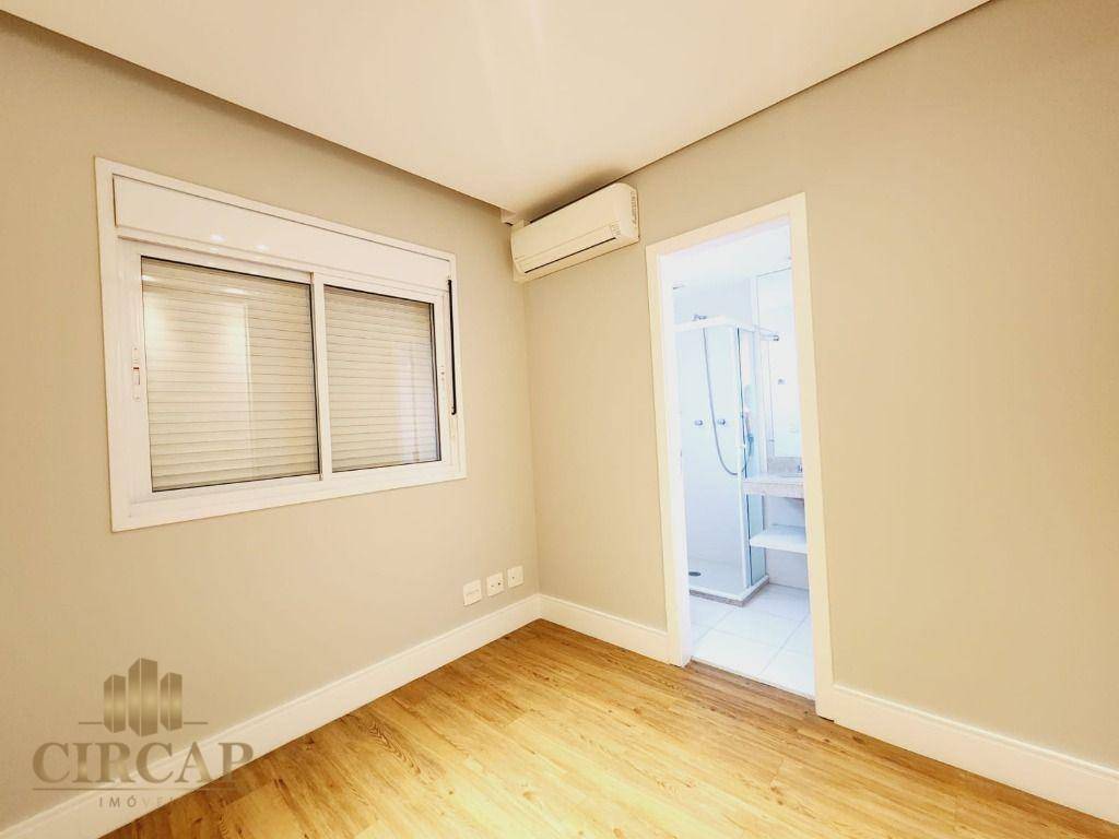 Apartamento à venda com 3 quartos, 161m² - Foto 21