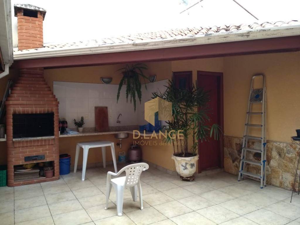 Casa de Condomínio à venda com 3 quartos, 251m² - Foto 24