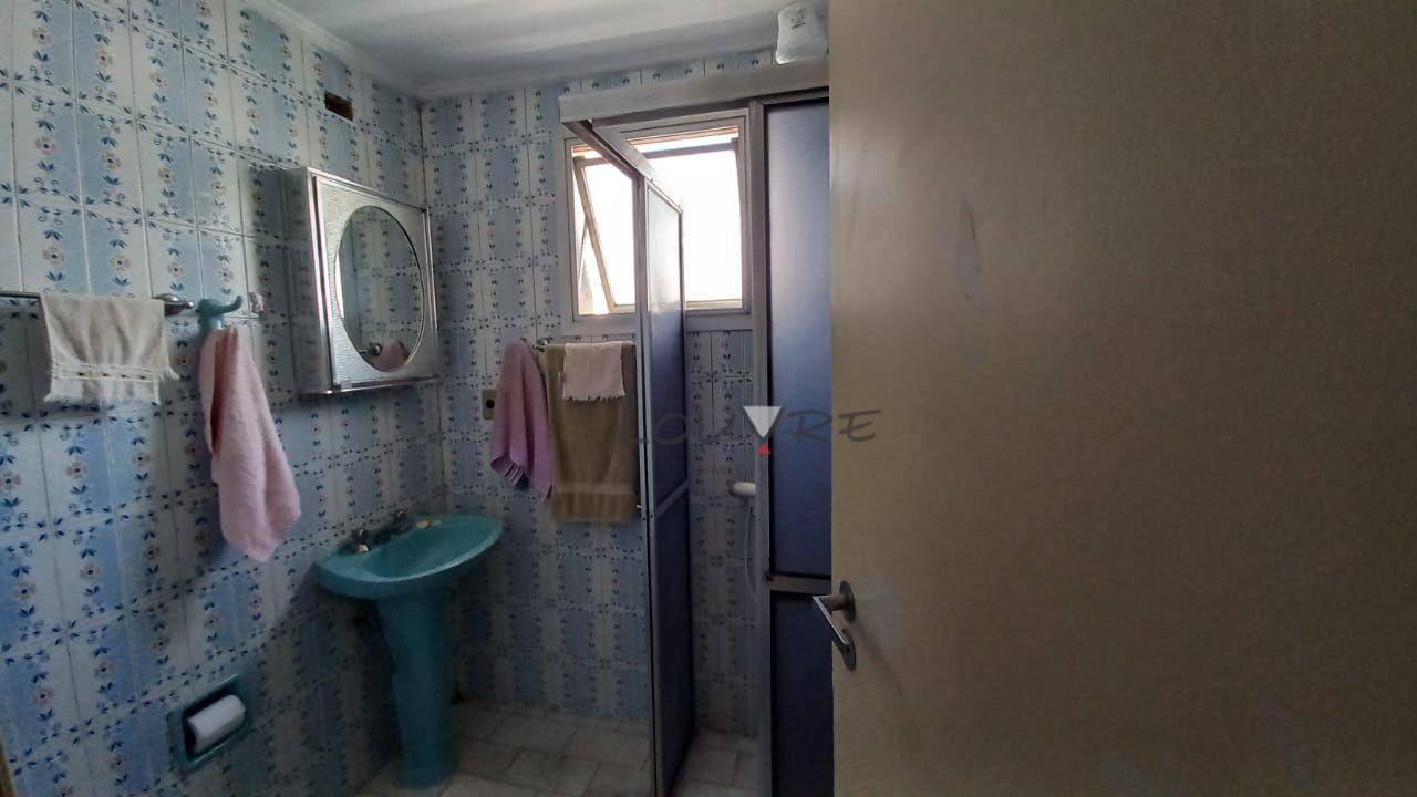 Apartamento à venda com 2 quartos, 64m² - Foto 13