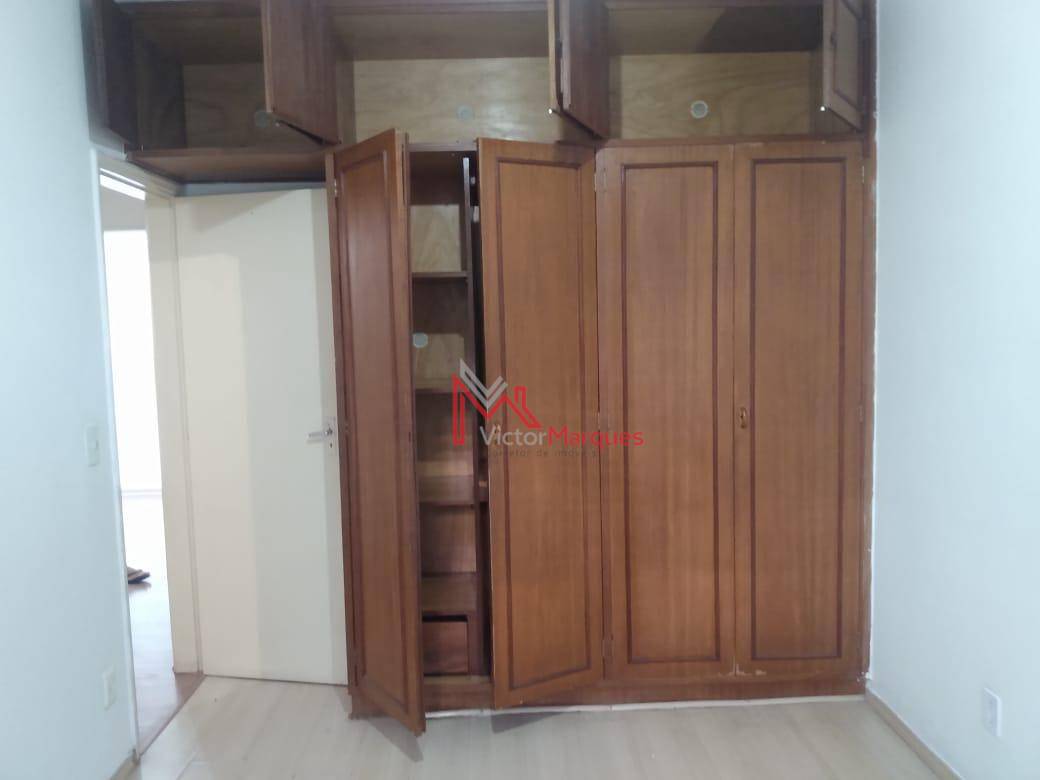 Apartamento à venda com 2 quartos, 80m² - Foto 13