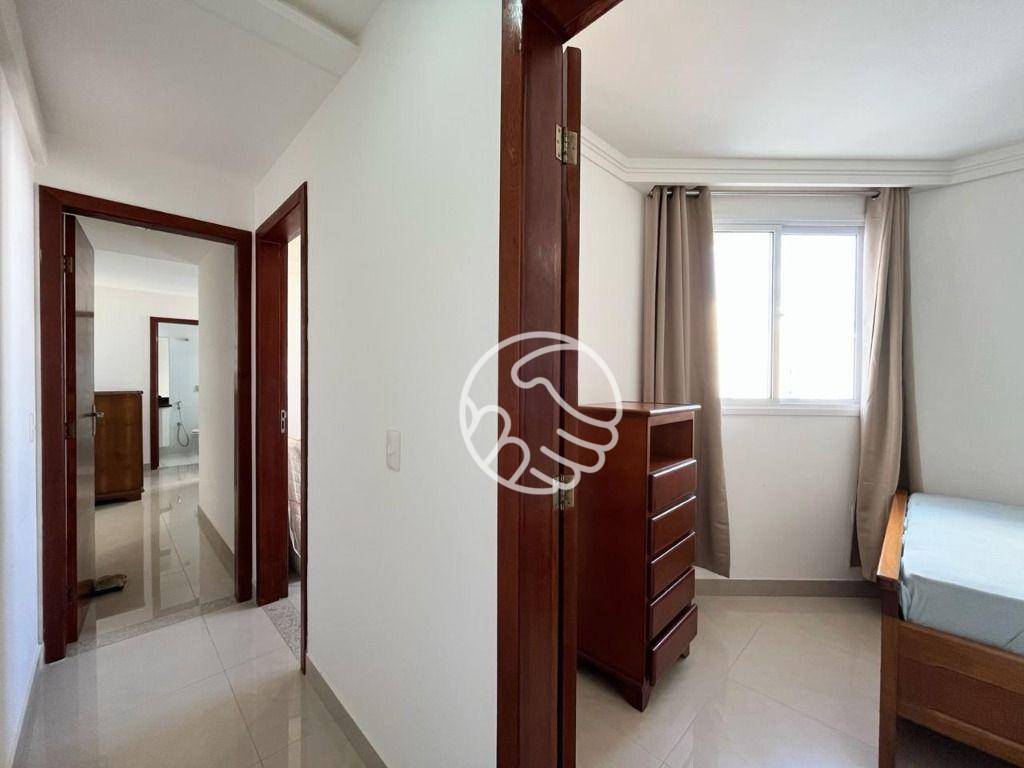 Apartamento para alugar com 3 quartos, 90m² - Foto 8