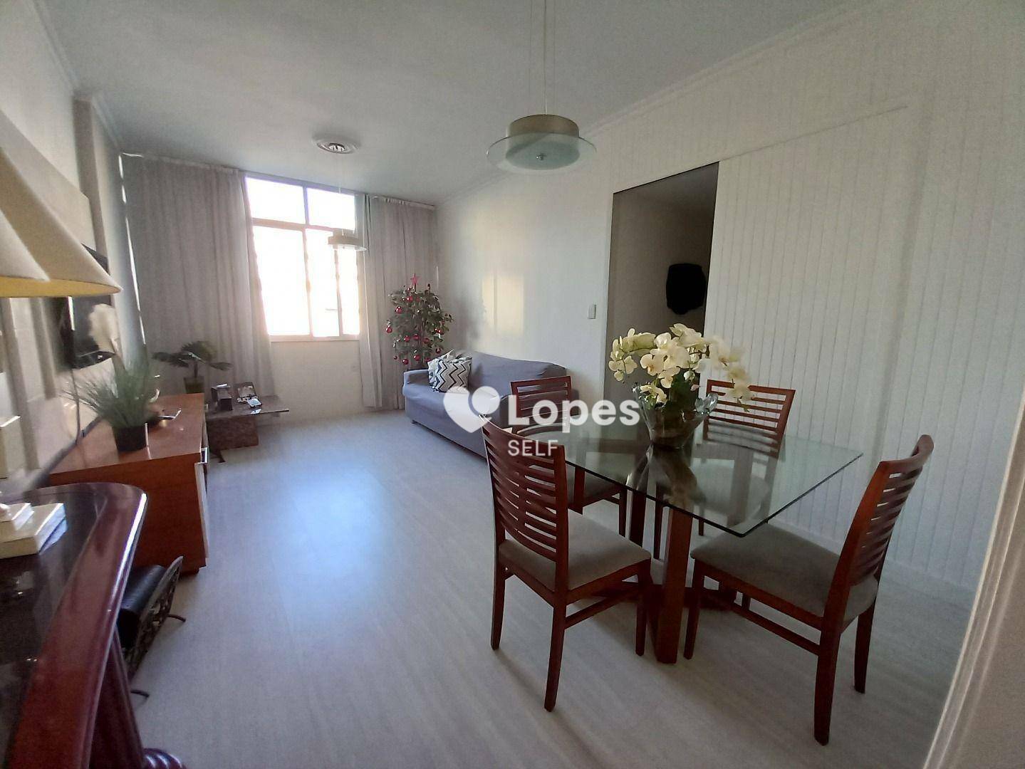 Apartamento à venda com 3 quartos, 120m² - Foto 1