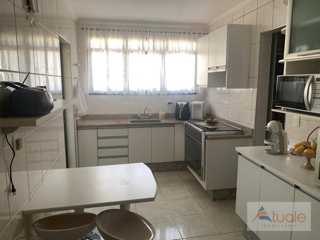 Apartamento à venda com 3 quartos, 150m² - Foto 5