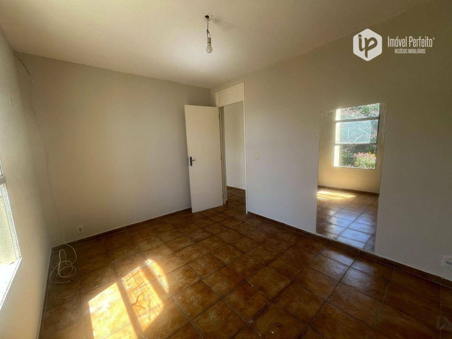 Apartamento para alugar com 2 quartos, 60m² - Foto 5