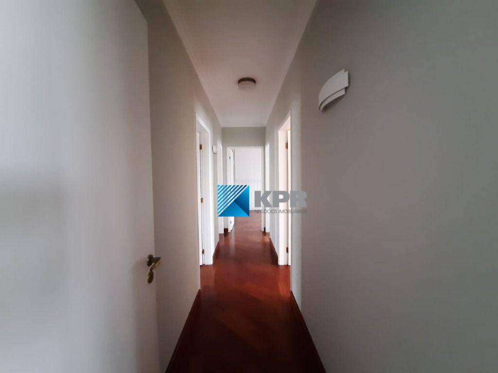 Apartamento à venda com 4 quartos, 190m² - Foto 11