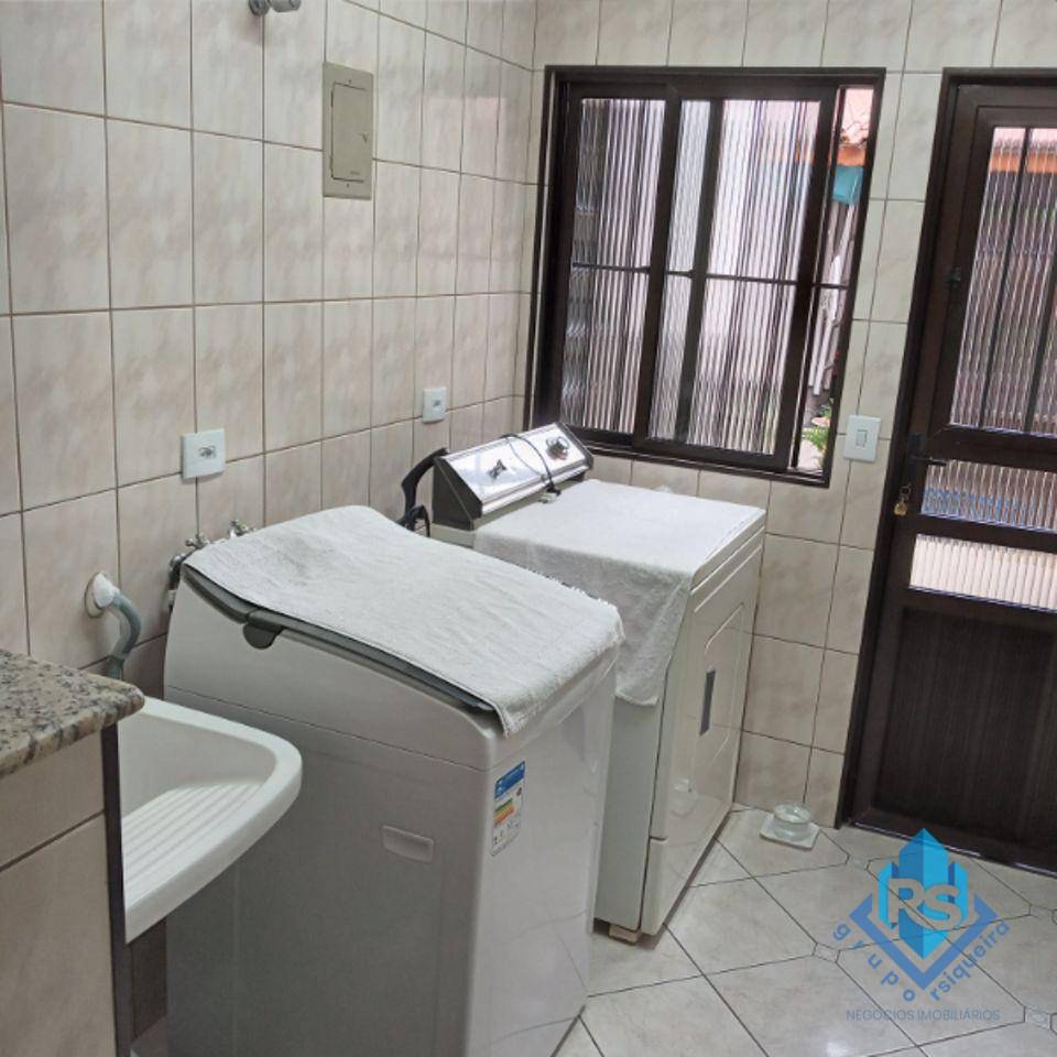 Sobrado à venda com 3 quartos, 220m² - Foto 9