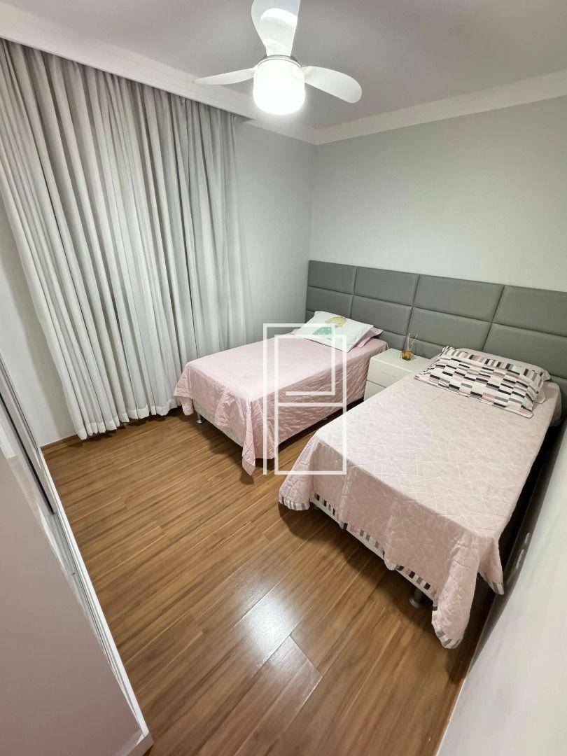 Apartamento à venda com 4 quartos, 147m² - Foto 11