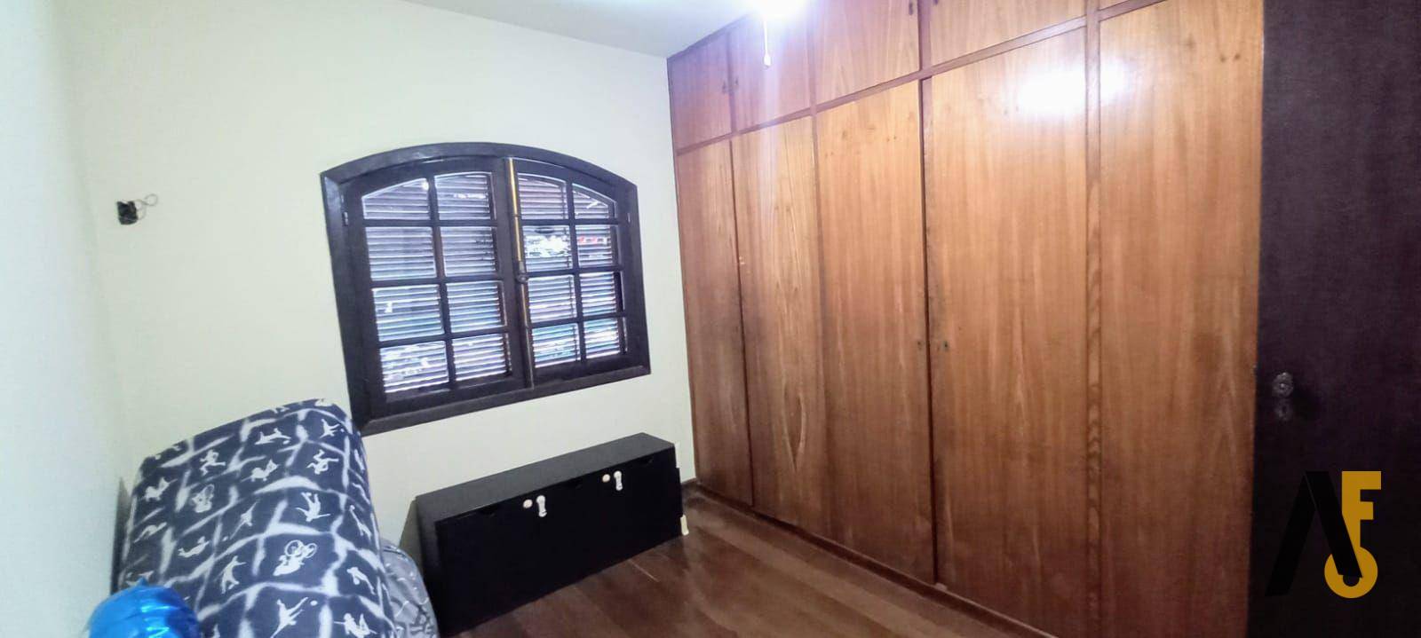 Casa de Condomínio à venda com 4 quartos, 350m² - Foto 21