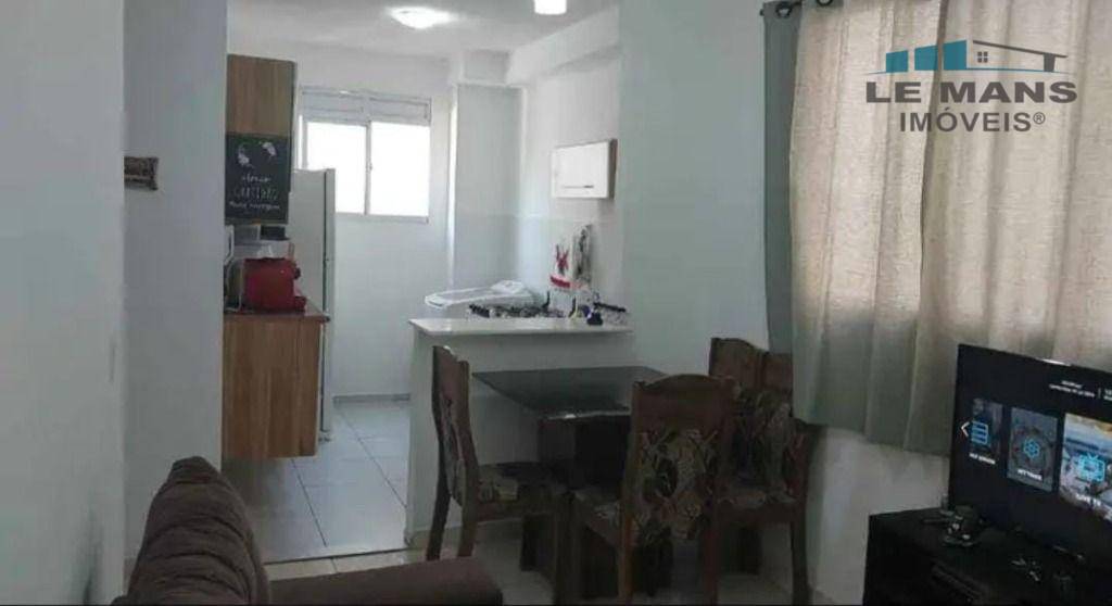 Apartamento à venda com 2 quartos, 45m² - Foto 1