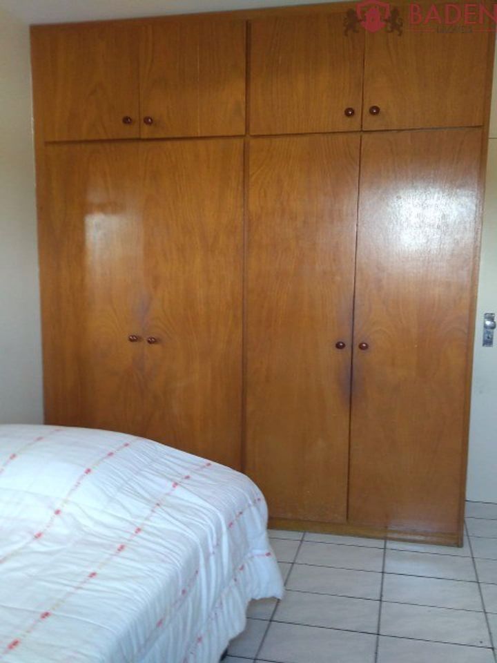 Apartamento à venda com 2 quartos, 62m² - Foto 11