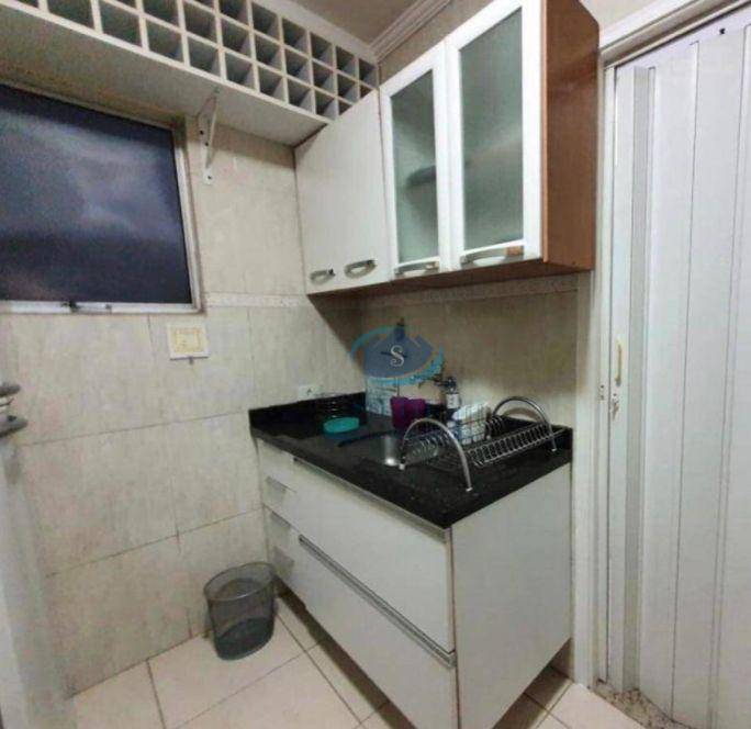 Apartamento à venda com 2 quartos, 63m² - Foto 5