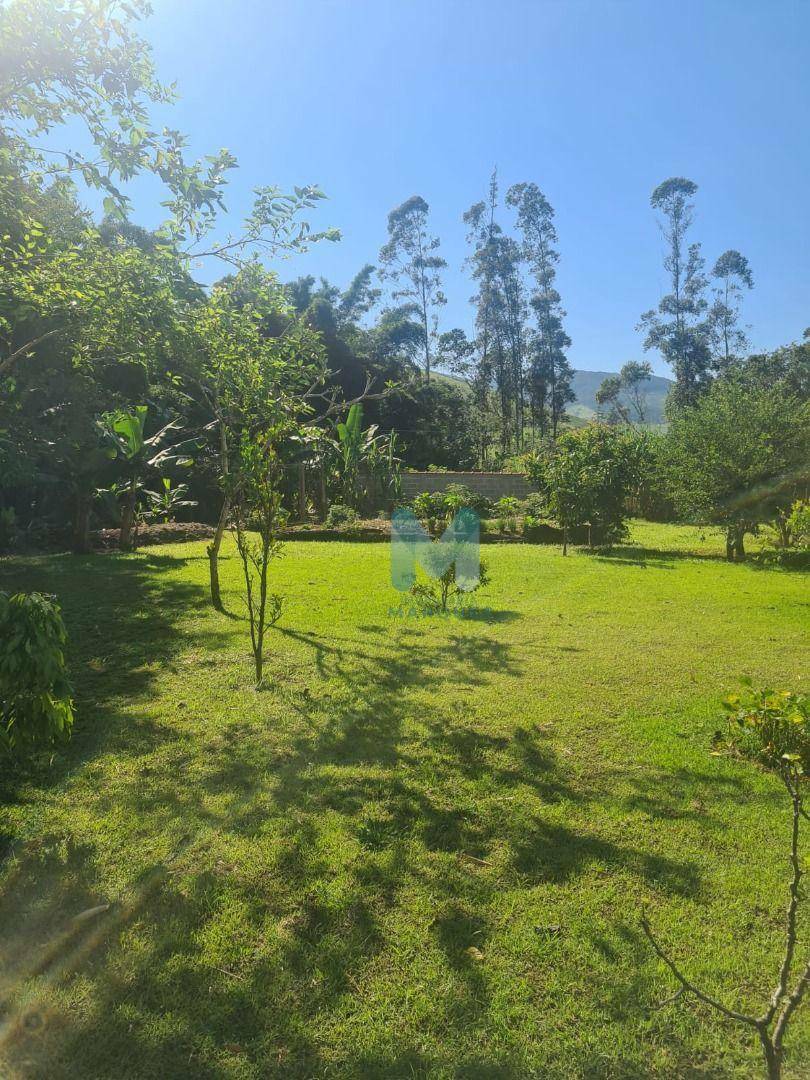 Chácara à venda com 5 quartos, 600m² - Foto 25