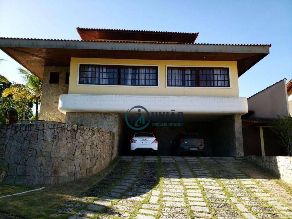 Casa de Condomínio à venda com 6 quartos, 537m² - Foto 2