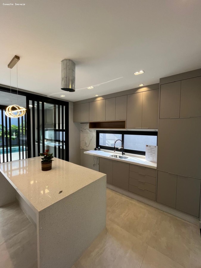 Casa de Condomínio à venda com 3 quartos, 181m² - Foto 11