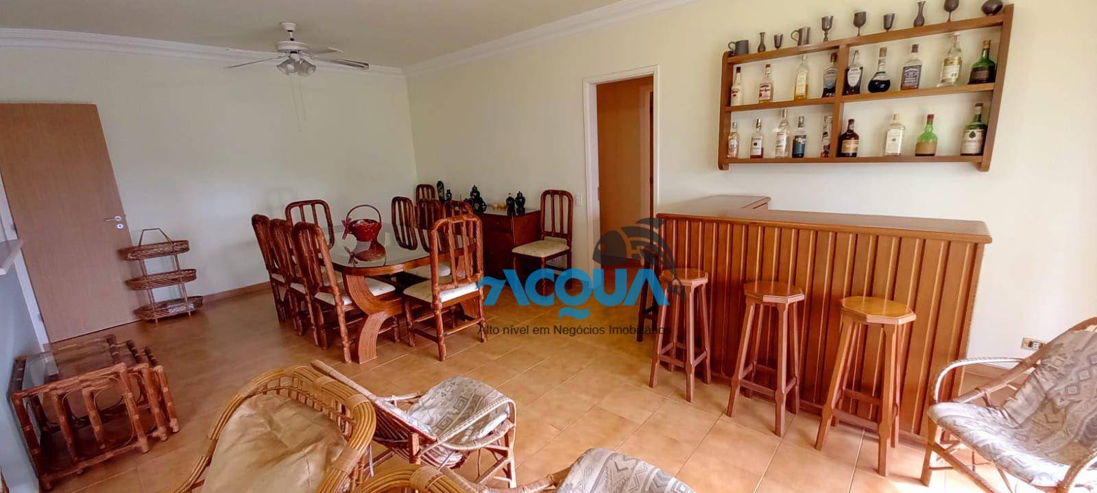 Apartamento à venda com 4 quartos, 155m² - Foto 2