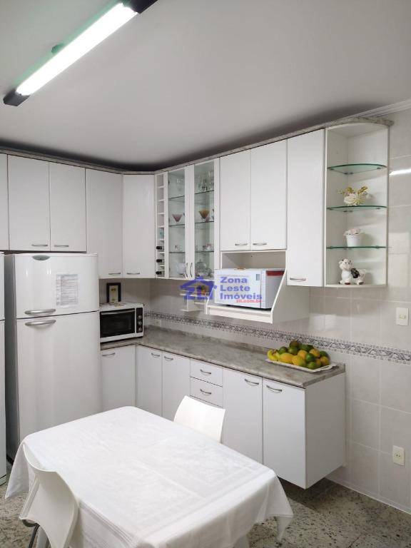 Sobrado à venda com 3 quartos, 180m² - Foto 34