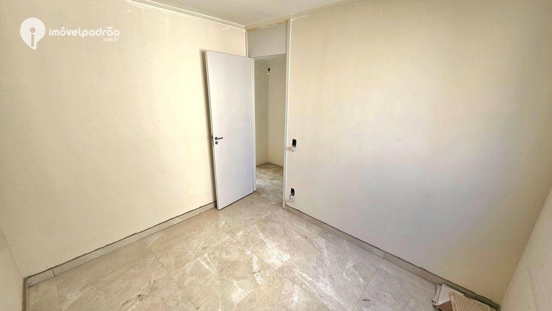 Apartamento para alugar com 2 quartos, 45m² - Foto 18