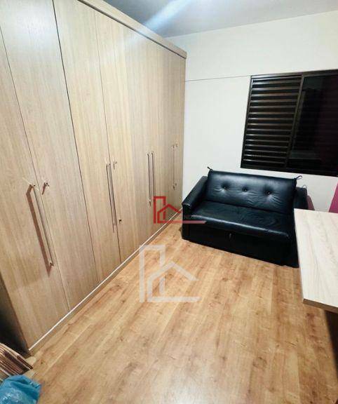 Apartamento à venda com 3 quartos, 94m² - Foto 12