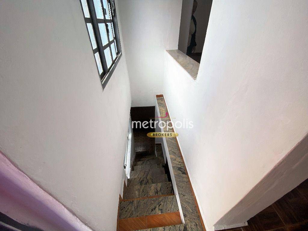 Sobrado à venda com 4 quartos, 100m² - Foto 3