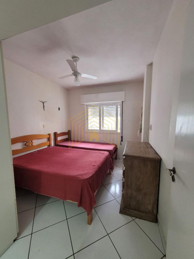 Apartamento à venda com 2 quartos, 70m² - Foto 24