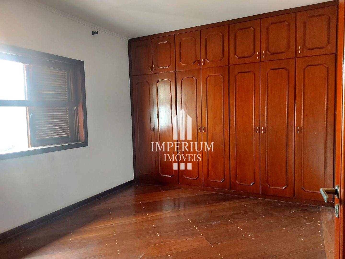 Sobrado à venda com 4 quartos, 352m² - Foto 10