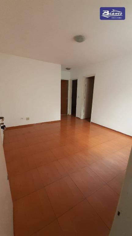 Apartamento para alugar com 2 quartos, 54m² - Foto 4