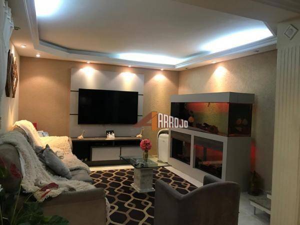 Sobrado à venda com 3 quartos, 132m² - Foto 2