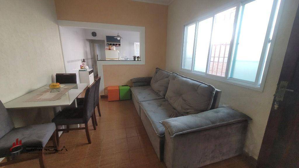 Casa à venda com 2 quartos, 90m² - Foto 5