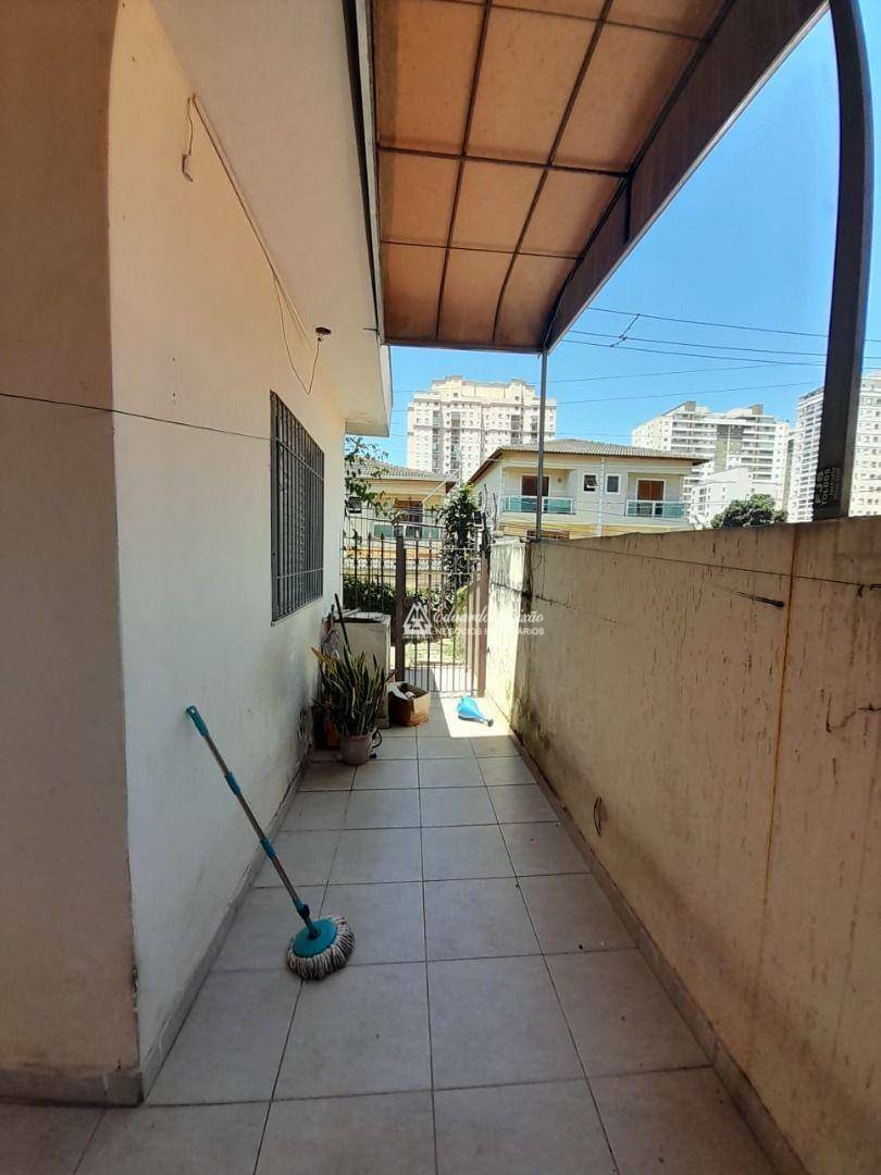 Casa à venda e aluguel com 4 quartos, 200m² - Foto 14