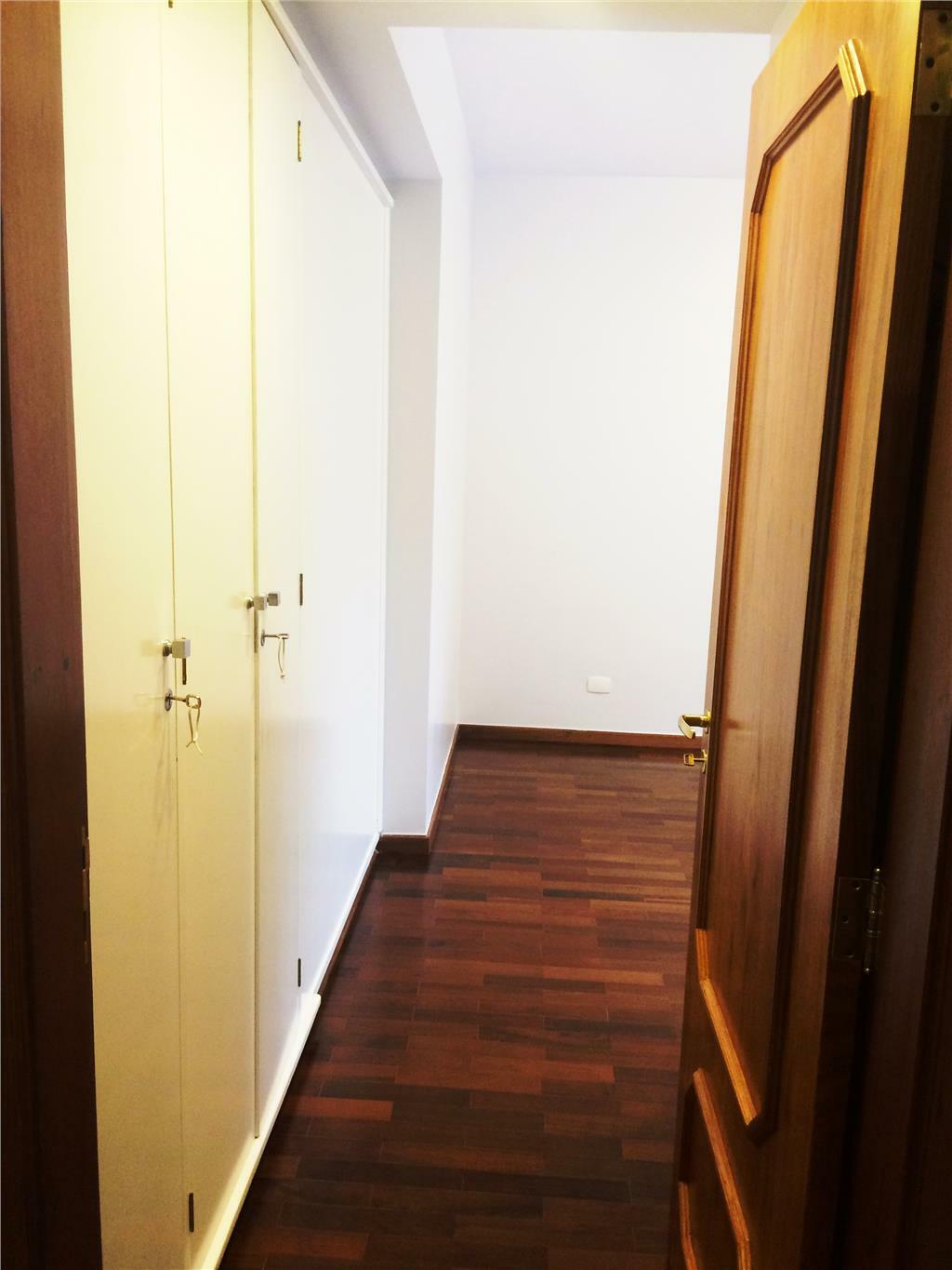 Apartamento à venda e aluguel com 4 quartos, 229m² - Foto 17