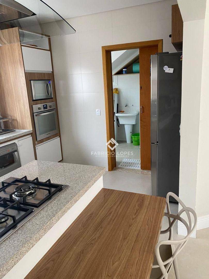 Casa, 4 quartos, 223 m² - Foto 3