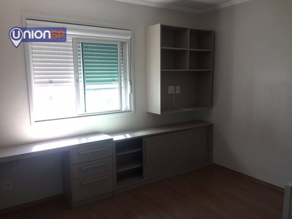 Apartamento à venda com 2 quartos, 62m² - Foto 6