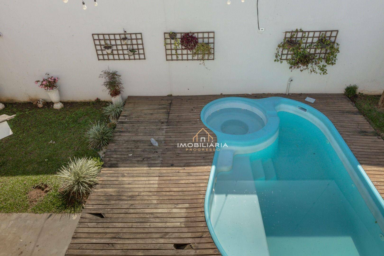 Casa de Condomínio à venda com 4 quartos, 218m² - Foto 25