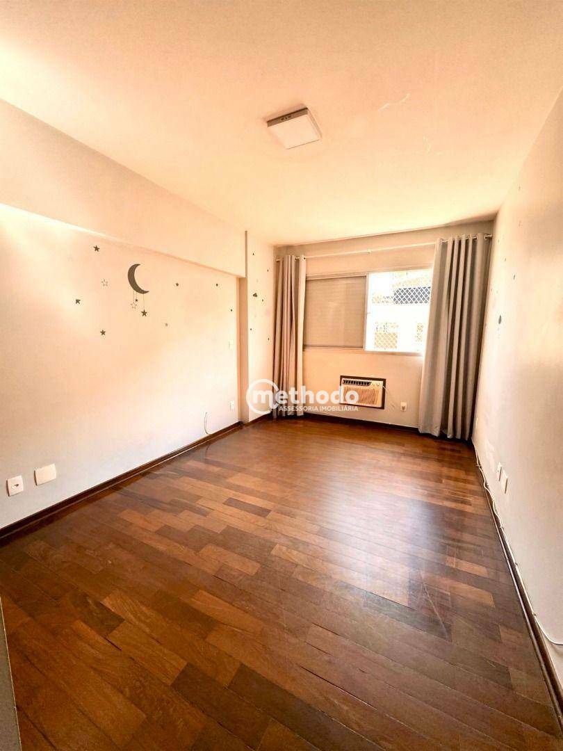 Apartamento à venda com 4 quartos, 278m² - Foto 2