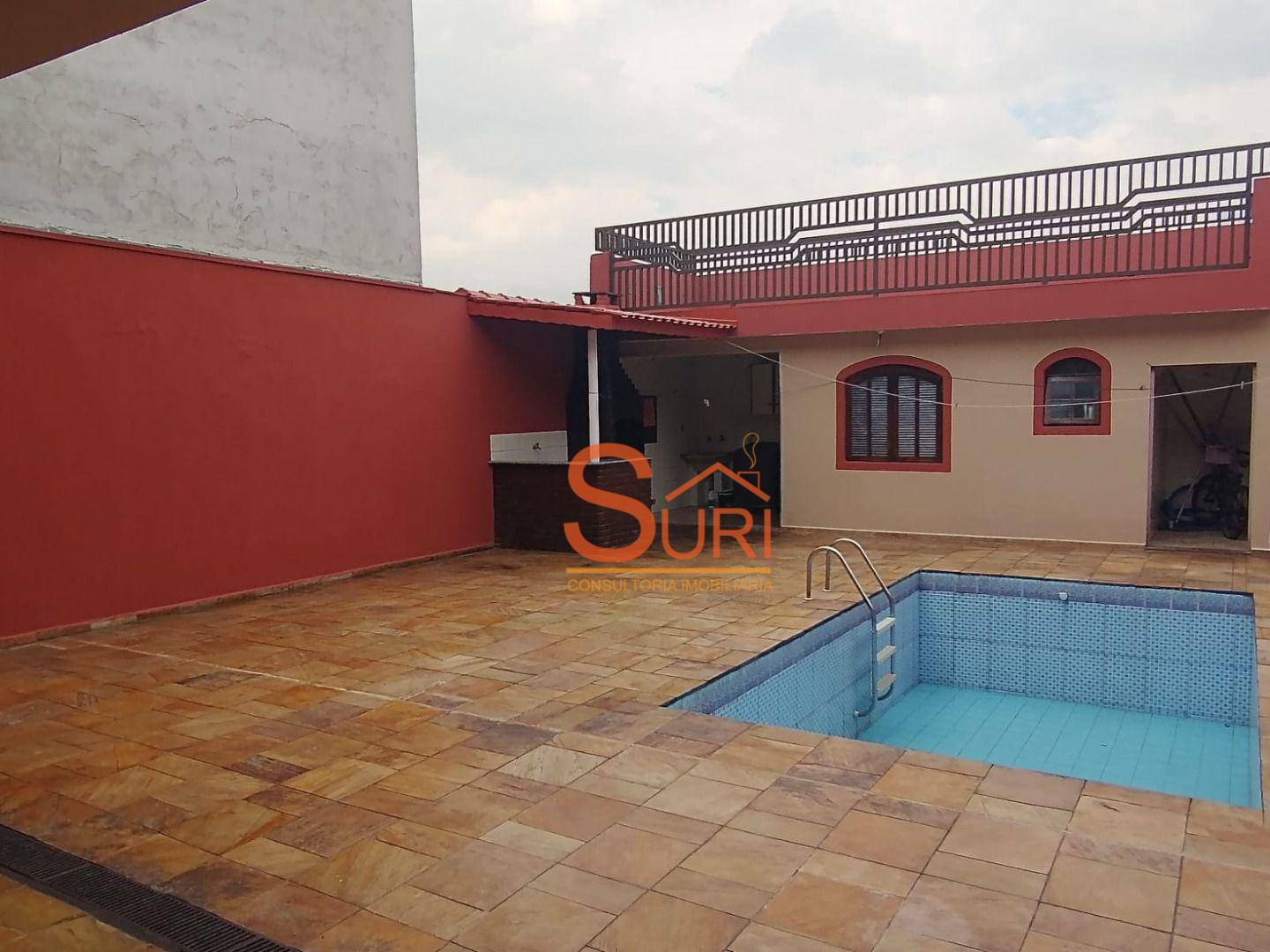 Casa à venda com 3 quartos, 300m² - Foto 9