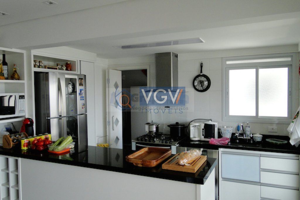 Apartamento à venda com 3 quartos, 122m² - Foto 3