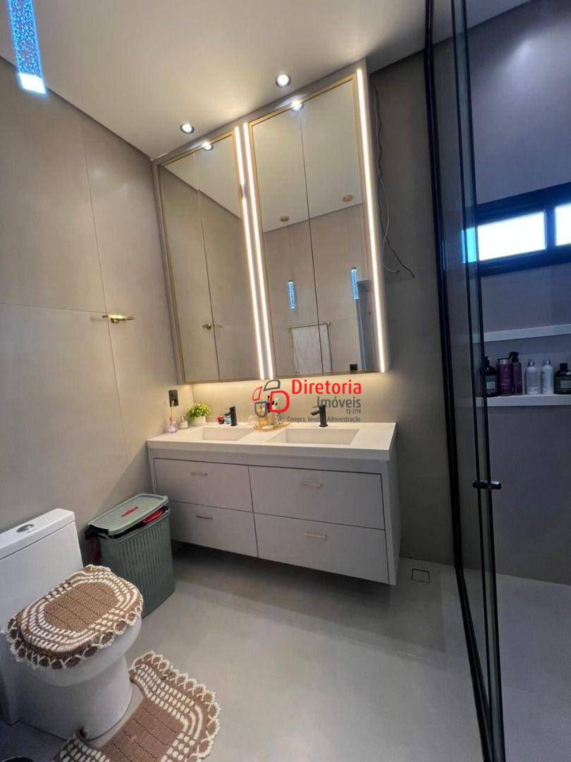 Casa, 3 quartos, 200 m² - Foto 18