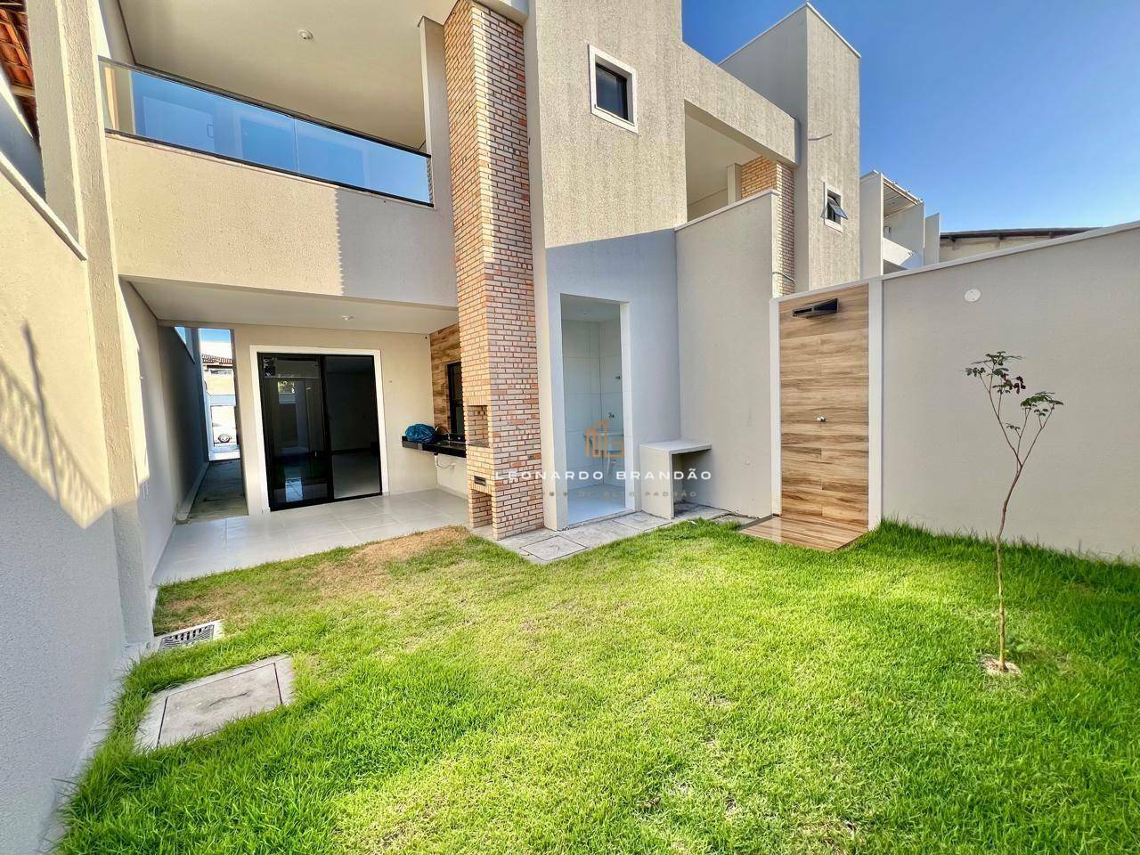 Casa à venda com 4 quartos, 162m² - Foto 9