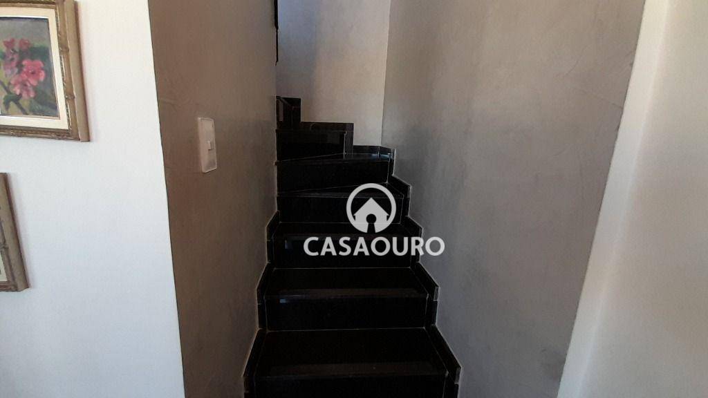 Cobertura à venda com 3 quartos, 200m² - Foto 28