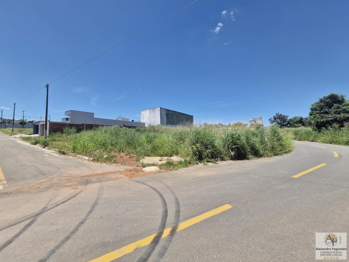 Terreno à venda, 1555m² - Foto 2