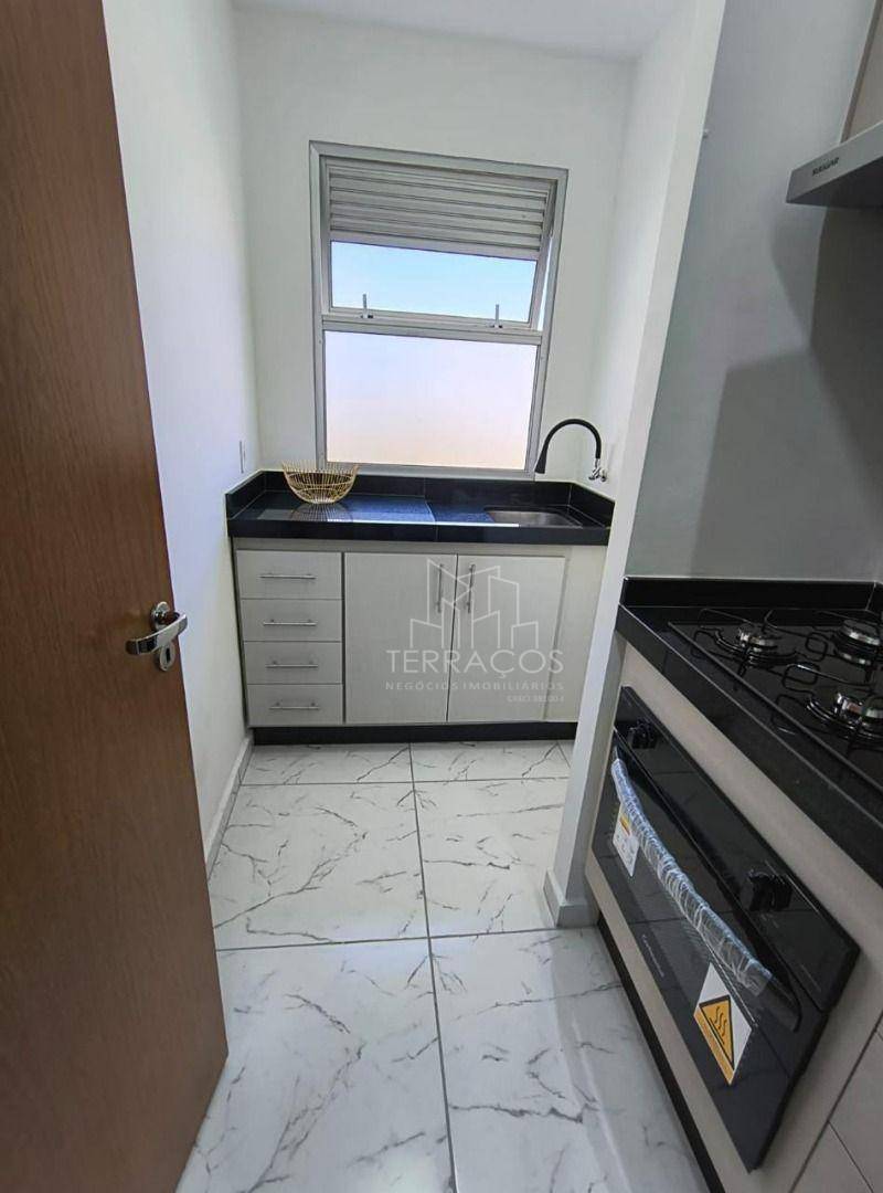 Apartamento à venda com 2 quartos, 56m² - Foto 4